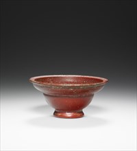 Bowl; Eastern Mediterranean or Italy; end of 1st century B.C. - beginning of 1st century A.D; Glass; 3.4 x 7.3 cm
