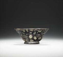 Mosaic Bowl; Eastern Mediterranean; end of 1st century B.C. - 1st century A.D; Glass; 3.9 x 9 cm, 1 9,16 x 3 9,16 in