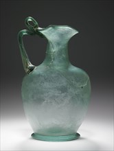 Oinochoe; Roman Empire; 3rd century; Glass; 21 x 11.8 cm, 8 1,4 x 4 5,8 in