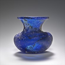 Flask; Eastern Mediterranean; 3rd - 4th century; Glass; 7 x 6.5 cm, 2 3,4 x 2 9,16 in