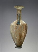 Amphora with Indentations; Roman Empire; 4th century; Glass; 19.3 x 8.5 cm, 7 5,8 x 3 3,8 in