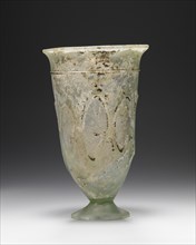 Beaker; Roman Empire; 1st - 2nd century; Glass; 12.5 x 8 cm, 4 15,16 x 3 1,8 in