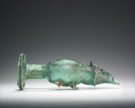 Hippopotamus Flask; Roman Empire; 3rd - 4th century; Glass; 14.6 x 4.2 cm, 5 3,4 x 1 5,8 in