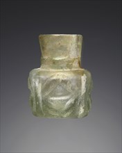 Miniature Flask; Near Eastern, perhaps Iran; 9th - 11th century; Glass; 2.8 x 2.2 cm, 1 1,8 x 7,8 in
