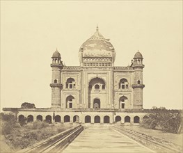 Sufter Jung's Tomb; Felice Beato, 1832 - 1909, Delhi, India; 1858; Albumen silver print