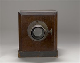 Lewis Daguerreotype Camera with folding bed and tripod; W. & W.H. Lewis Co., Lens by C.C. Harrison; United States; 1852; Wood