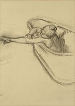 Woman in the Bath Drying her Arm; Edgar Degas, French, 1834 - 1917, France; 1880s or 1890s; Charcoal; 40.6 × 29.8 cm