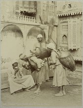 Vendeurs d'eau fraiche dans les rues du Caire, Basse Egypte Janvier 1906, Travel albums from Paul Fleury's trips to Middle East
