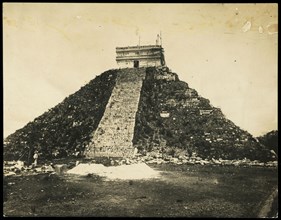 Casa del Adivino, Chichén-Itzá, Yucatan, Views of Aztec, Maya, and Zapotec ruins in Mexico, Charnay, Désiré, 1828-1915, Gelatin