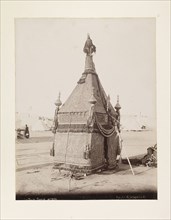 Le tabis sacré,orientalist photography, Lékégian, G., Photog. Art. G. Lékégian and Co., 1905
