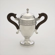 Silver sugar bowl, sugar bowl holder silver wood, molded engraved Egg-shaped body on round constricted foot protruding band