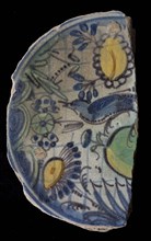 Fragment majolica dish, polychrome, bird in Chinese garden, dish plate crockery holder soil find ceramic earthenware glaze