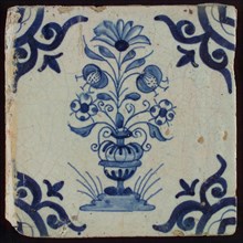 Tile, flower pot in blue on white, corner pattern ox head, wall tile tile sculpture ceramic earthenware glaze, baked 2x glazed