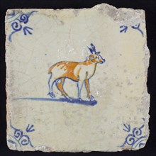 Animal tile, deer to the right in blue and brown on white, corner motif ox's head, wall tile tile sculpture ceramic earthenware
