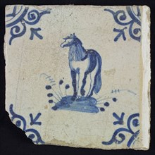 Animal tile, horse left on ground, in blue on white, corner motif big ox head, wall tile tile sculpture ceramics pottery glaze