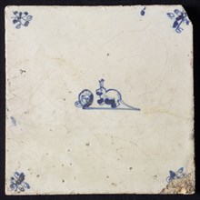 Animal tile, jumping hare to the left and sitting hare seen from the front, in blue on white, corner pattern spider, wall tile