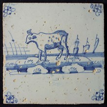 Animal tile, standing ox to the left on continuous ground, three sailing ships in the background, in blue on white, corner motif