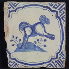 Animal tile, backward kicking horse to the left on ground within scalloped frame with braces, in blue on white, corner motif