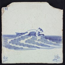 Animal tile, sea-washed in continuous water to the right, in blue on white, corner motif of ox-head, wall tile tile sculpture