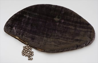 Black velvet tuning bag pocket, cushion in the shape of bean with opening on one side, ebony bag bag holder accessory velvet