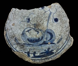 Fragment majolica dish, blue on white, with an apple and cherry? on ground, plate dish crockery holder soil find ceramic