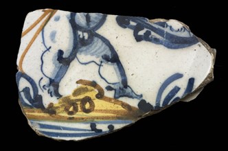 Fragment faience dish, polychrome putto, plate dish crockery holder earth discovery ceramics pottery glaze tin glaze, Cooked