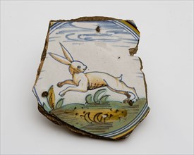 Fragment majolica dish, polychrome, jumping hare on the ground, plate dish crockery holder soil find ceramic pottery glaze