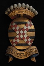 Carved wooden crowned coat of arms including the name C. Ploos van Amstel, coat of arms informative form carvings sculpture
