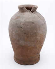 Pottery pot on stand, baluster shape, used in the sugar industry, sugar pot pot holder soil find ceramic earthenware glaze lead