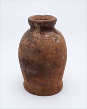 Pottery pot on stand, baluster shape, used in sugar production, sugar pot pot holder soil find ceramic earthenware glaze lead