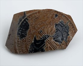 Abdominal fragment of stoneware Bartmann jug, also called Bellarmine jug, with cartouche, in which cross, beardmug tableware