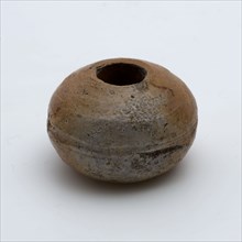 Stoneware spinklos, gray and brown glazed, spindle bead soil found ceramic stoneware, hand-turned glazed baked stoneware