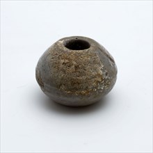 Stoneware spinklos, gray glazed, spinklos bead soil find ceramic stoneware glaze salt glaze, hand-turned glazed baked stoneware
