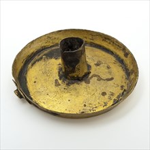 Small copper sconce, sconce candlestick illuminator soil found brass metal h 2.0, cast cast riveted archeology evening night