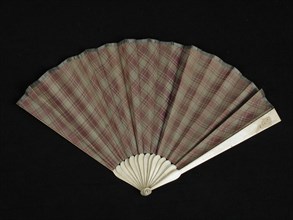 Small folding fan with legs frame and fan blade of silk with green and purple diamond, folding range impeller clothing accessory