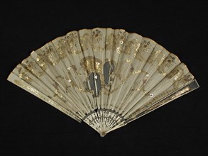Folding fan with bone frame with foil, fan blade of cream-colored silk with tulle incrustation and gold colored sequins, folding