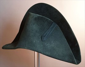 Black felted two-sided stitch, bicorne, with black ribbon, bicorne stitch hat headgear clothing hair felt cotton, to textile