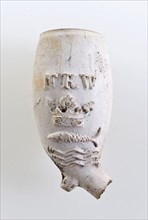 Nicolaas Walters, Clay pipe with brand on boiler: NKW over crown, clay pipe smoking equipment smoke floor pottery ceramics