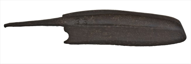 Blade of chopping knife, with flat side and side with blood channel, marked, finger recess in the heel, cleaver knife cutting