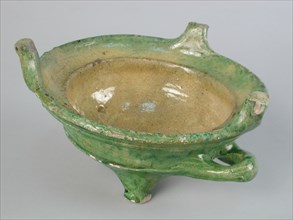 Earthenware stain or test, with stem and ear, green and yellow glazed, chafing test earth finding ceramics earthenware glaze