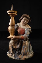 Wooden sculpture, kneeling angel holding up the candlestick on her knee, sculpture statuary candlestick candleholder lighting