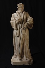 sculptor: Leo Paulus Johannes Stracké, Standing statue of Erasmus with book and quill pen in hand, sculpture sculpture sandstone