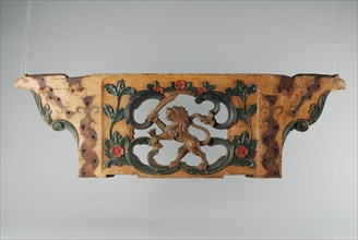 Sheaf of farm wagon with carved lion with sword and arrows bundle, meager wood carving sculpture wood painting, Schamel
