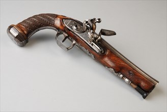 Tomson, Flint gun with silver fittings, with Tomson, Rotterdam, flint pistol gun firearm weapon wood iron silver flint leather