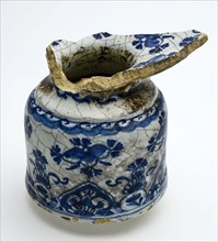 Faience spittoon with blue decor on white ground, flower figures and borders, spittoon holder soil find ceramic earthenware