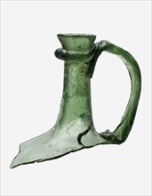 Fragment of shoulders, neck, mouth, lip and handle of pouring bottle, bottle holder soil find glass, free blown and shaped