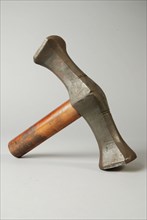 Pewter hammer, hammer from casting, hammer tool kit metal iron wood veneer, forged Hammer Short round wooden handle. Elongated