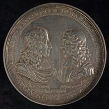Avry, Hollow medallion with broad engraved edge, on the murder of the De Witt brothers, penny footage silver