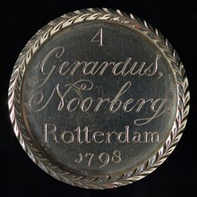 Price medal of the Teekengenootschap This to Hooger, awarded to Gerardus Noorberg, price medal penning footage silver, engraved