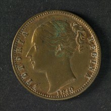 medal on the Duke of Cumberland, medallion bronze bronze figure 2,2, portrait of Queen Victoria left omschrift: VICTORIA